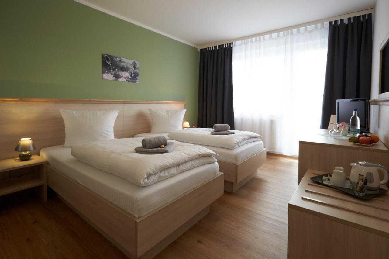 Hotel Weimarer Berg Apolda Exterior foto